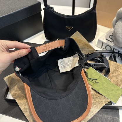 グッチ「Gucci」Lido GG Baseball Cap