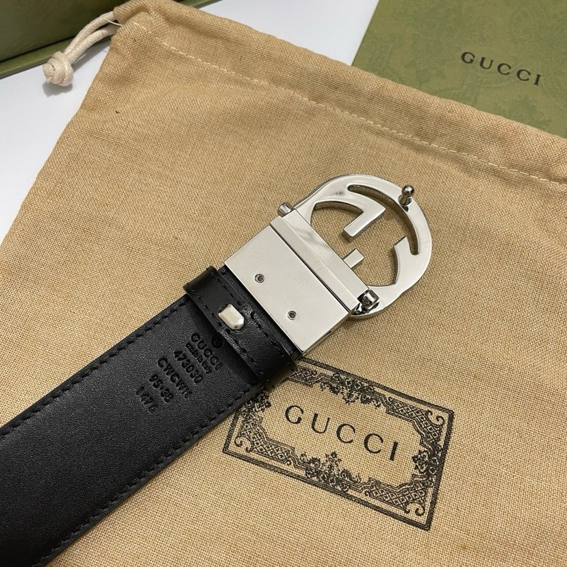 グッチ「Gucci」GGロゴ スピニングバックル レザーベルト100CM