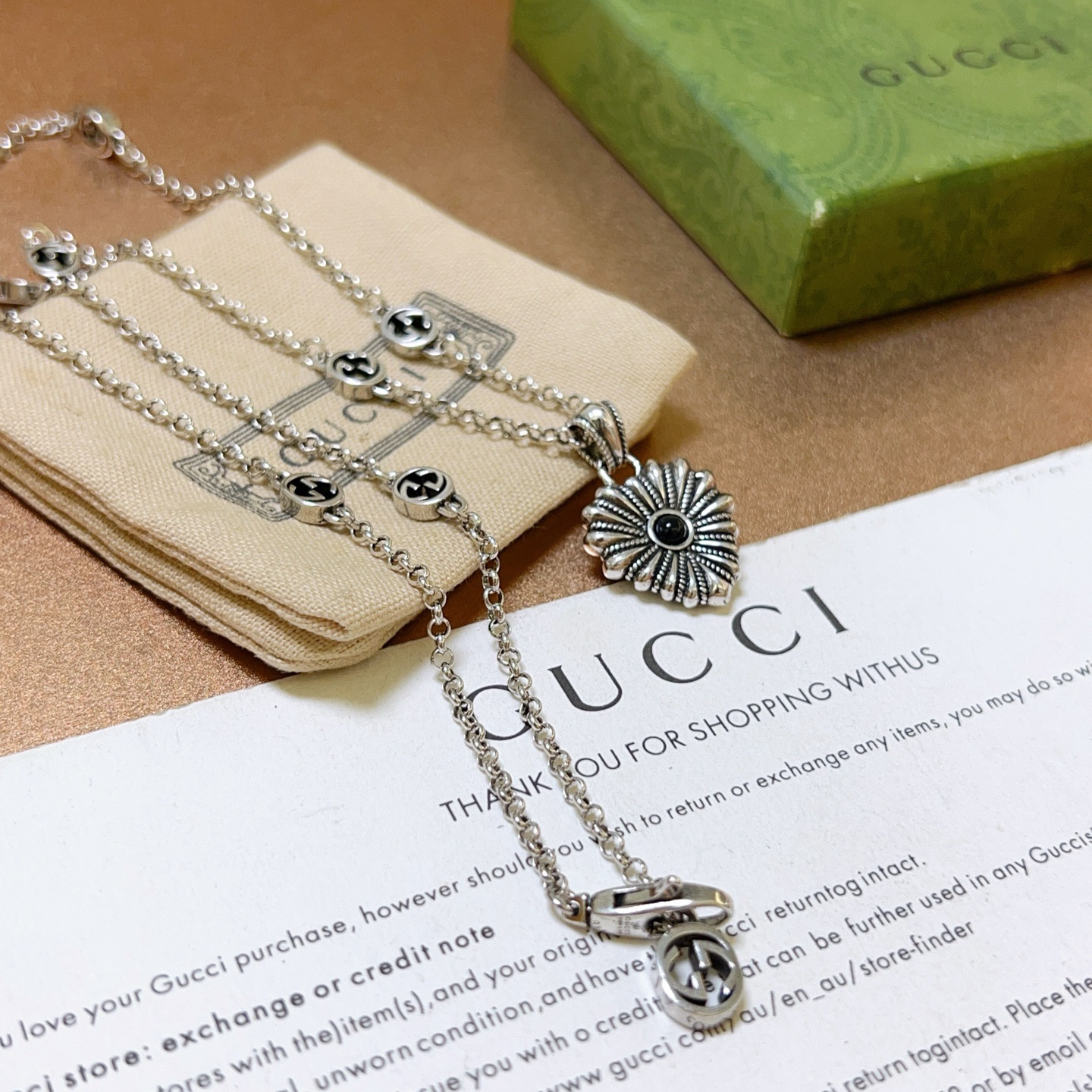 グッチ「Gucci」Anger Forest シルバーネックレス