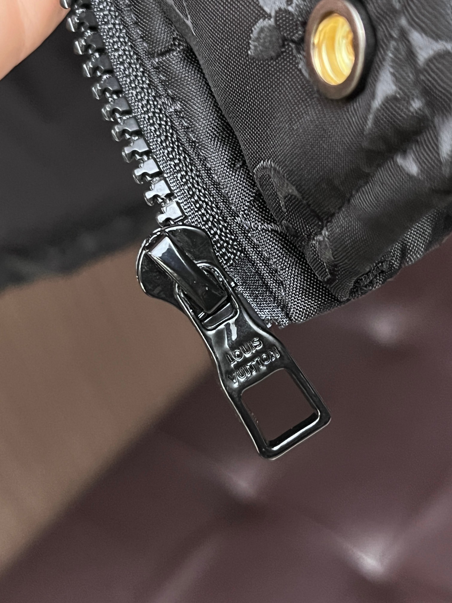 ルイ・ヴィトン「Louis Vuitton」‌ MONOGRAM PILLOW ダウンジャケット