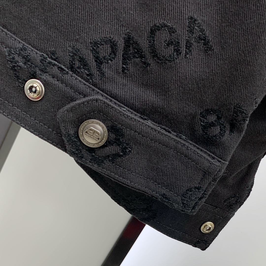 バレンシアガ「Balenciaga」2024年春夏 フレームロゴ デニムジャケット