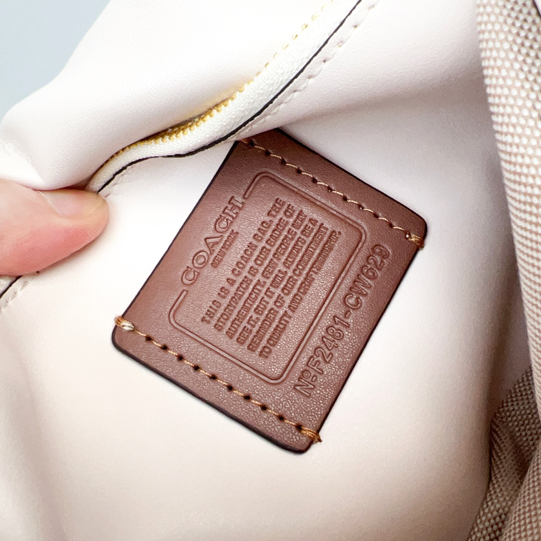 コーチ(Coach) タイムズ スクエア タビー ショルダー バッグ・キルティング - CW629 B4/HA