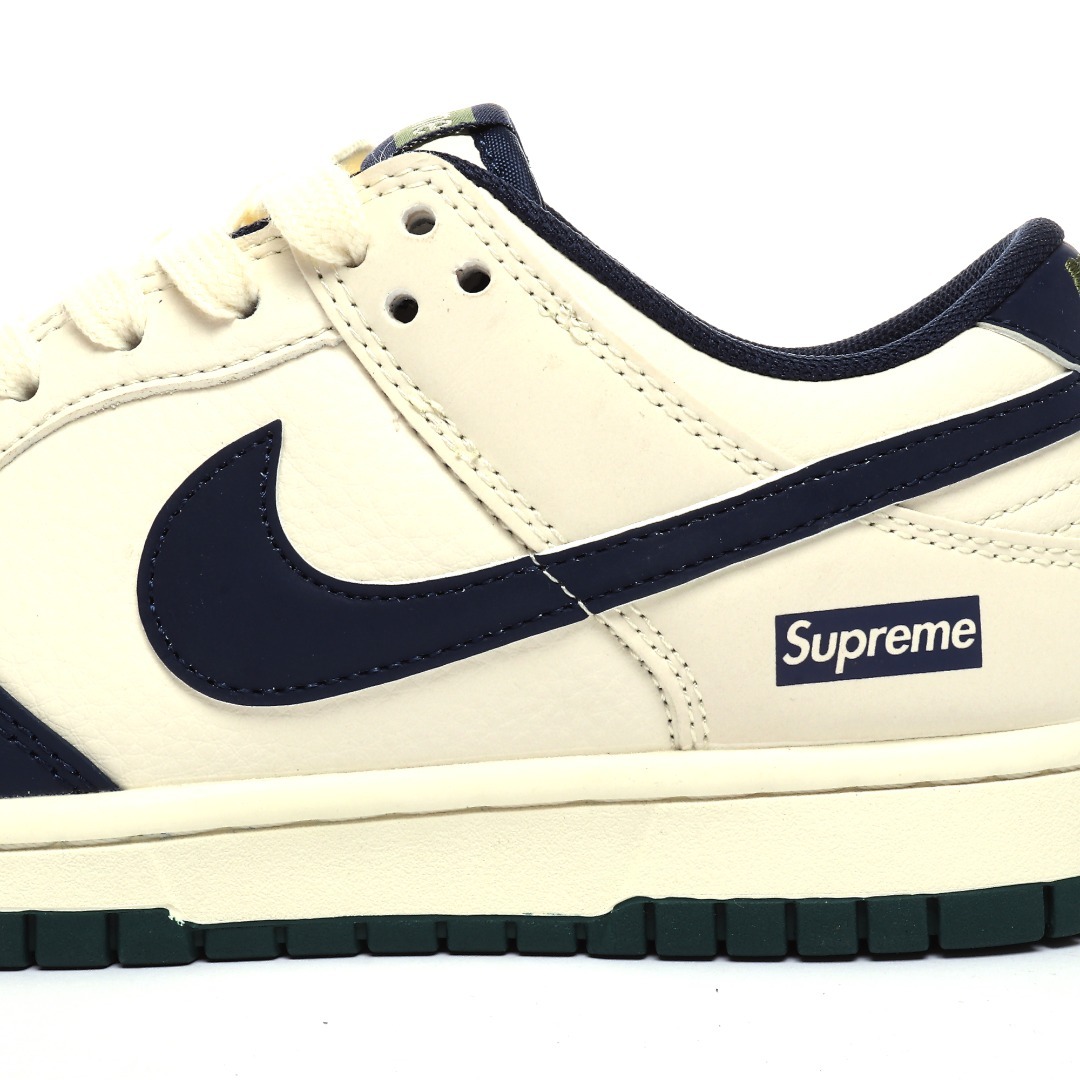 「コラボモデル」Supreme x NikeSB Dunk Lowスニーカー