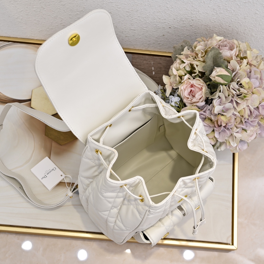 ディオール「Dior」Dior Caro バックパック ミディアム