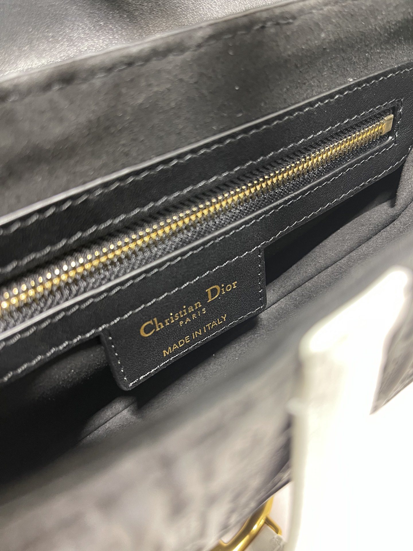 ディオール「Dior」Saddle ストラップ付き ソフトバッグ ミディアム