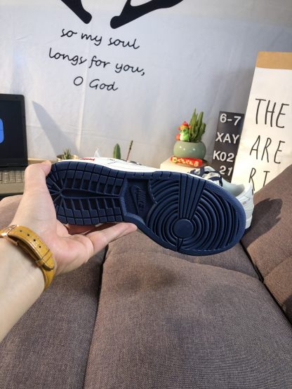 ナイキ「Nike」アライアンス製品 ク ロー カジュアルスニーカー