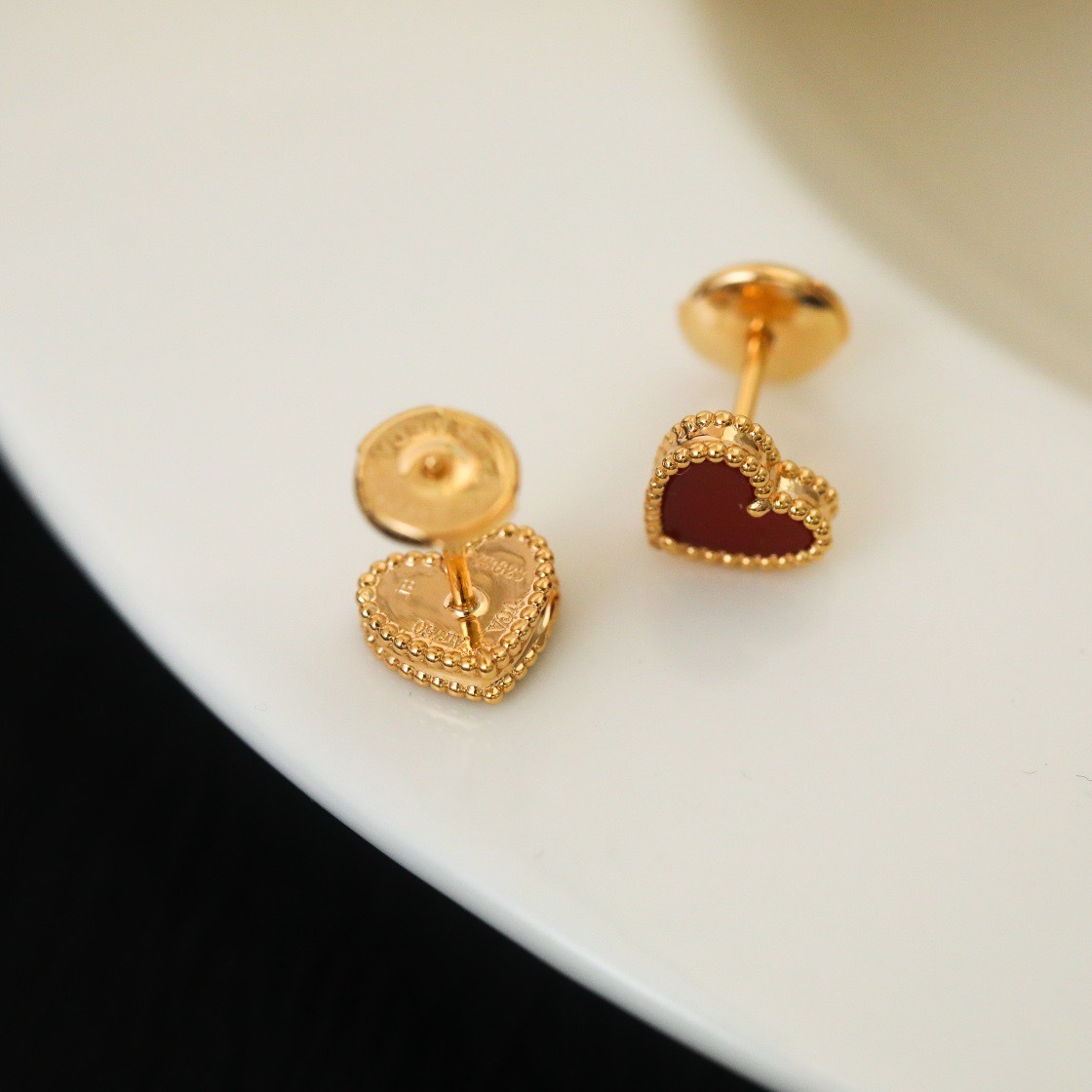ヴァン クリーフ＆アーペル「Van Cleef & Arpels」Sweet Alhambra ハート ピアス
