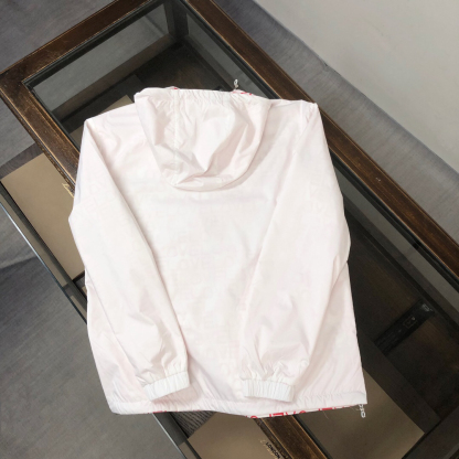 モンクレール「Moncler」2024最新パーカージャケット