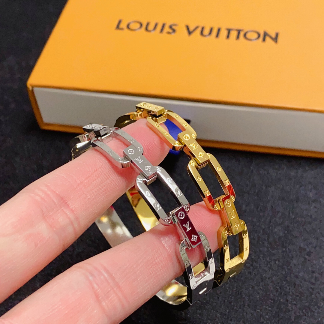 ルイ・ヴィトン「Louis Vuitton」 アルファベット クローバー タンク リンク ブレスレット18cm/20cm