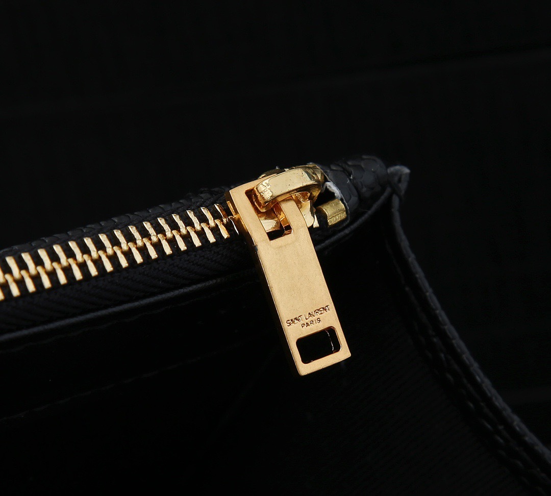 サンローラン「Saint Laurent」なし☆YSL モノグラム エンベロープ チェーンウォレット