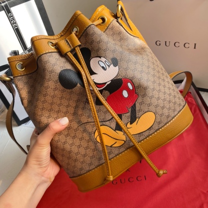 グッチ「Gucci」ミッキーバケツバッグ