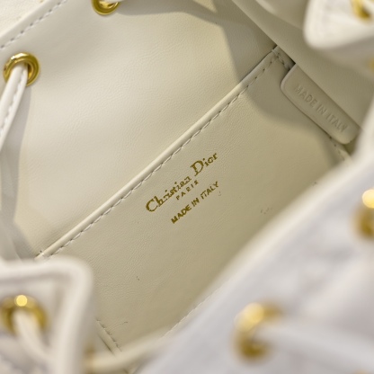 ディオール「Dior」Dior Caro バックパック スモール