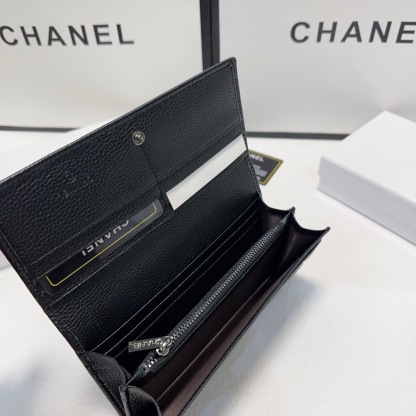 シャネル「Chanel」 ラムスキン フラップ ウォレット 財布