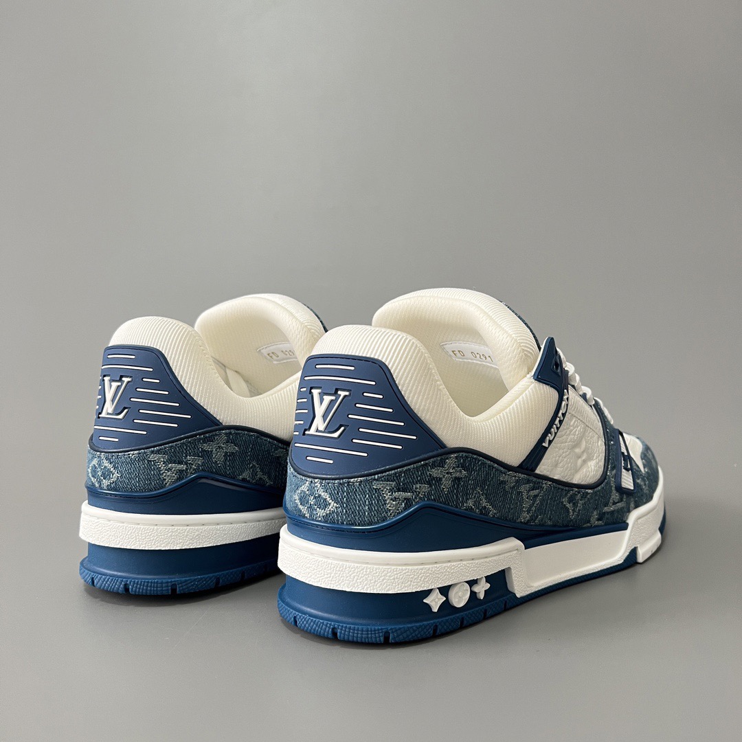 大人気 ！LOUIS VUITTON TRAINER SNEAKER トレイナーライン スニーカー