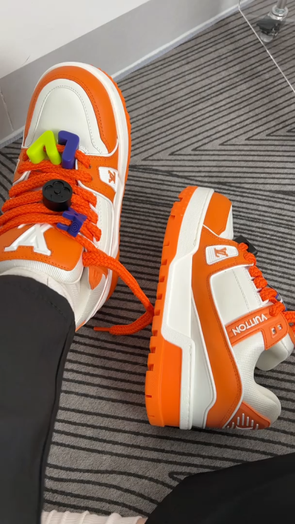 「コラボモデル」Louis Vuitton x Trainer Maxi スニーカー