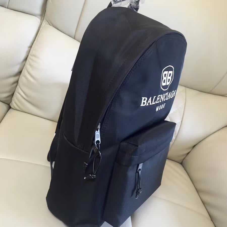 バレンシアガ「Balenciaga」 Explorer バックパック