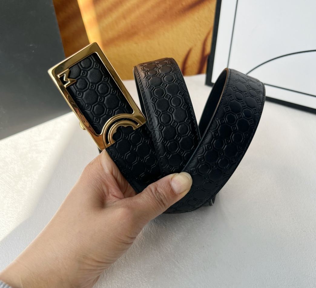 モンブラン「Montblanc」クラシックコレクション イタリアン スムースレザー ベルト100cm