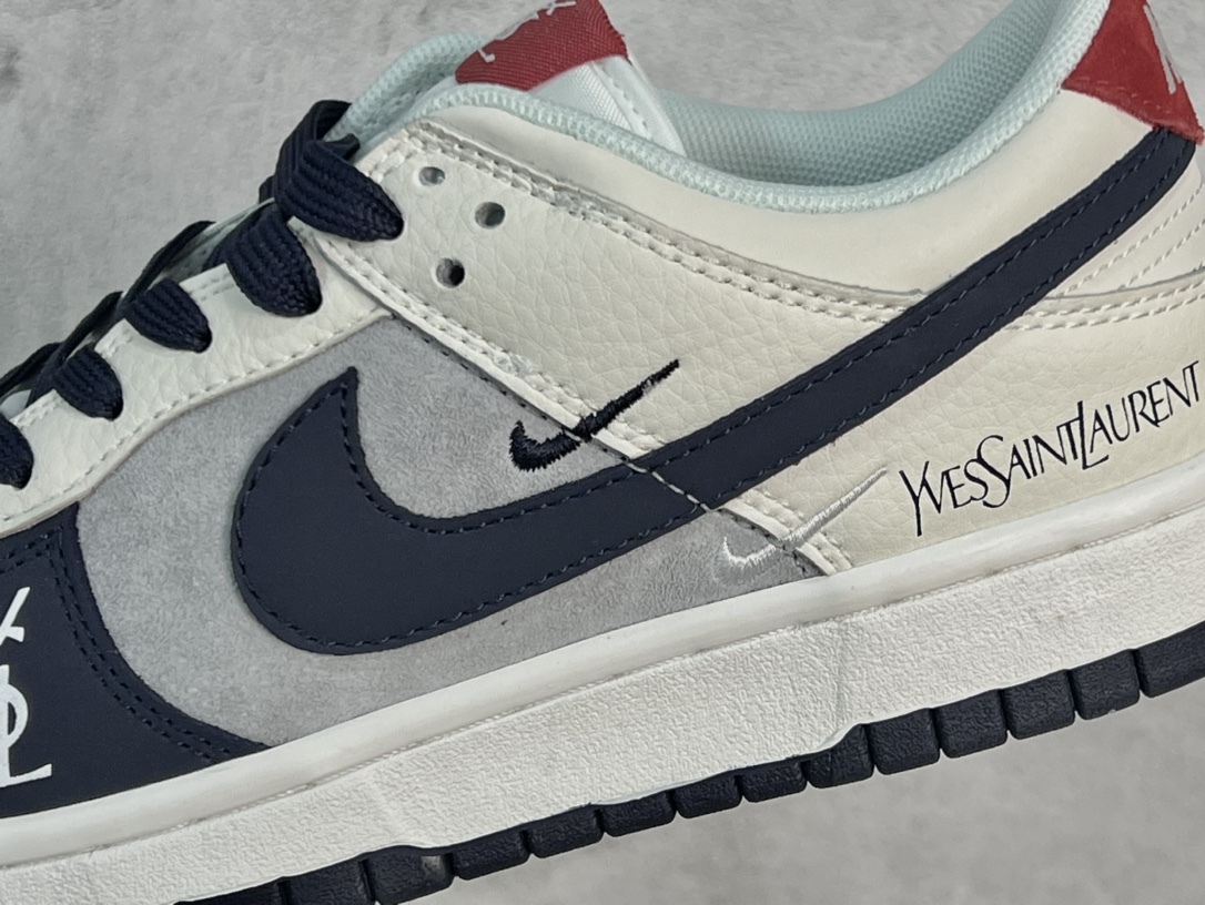 NIKE SB Dunk Low Saint Laurent コラボレーションのトリプルスウォッシュスニーカー