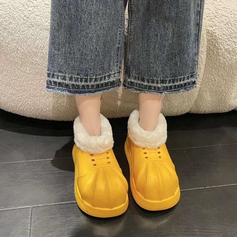 Women Ankle Snow Boots Clogs Slip-on Women Fleece Platform Rainboots Non-Slip EVA Boots Height Increasing Cute Shell Toe Booties