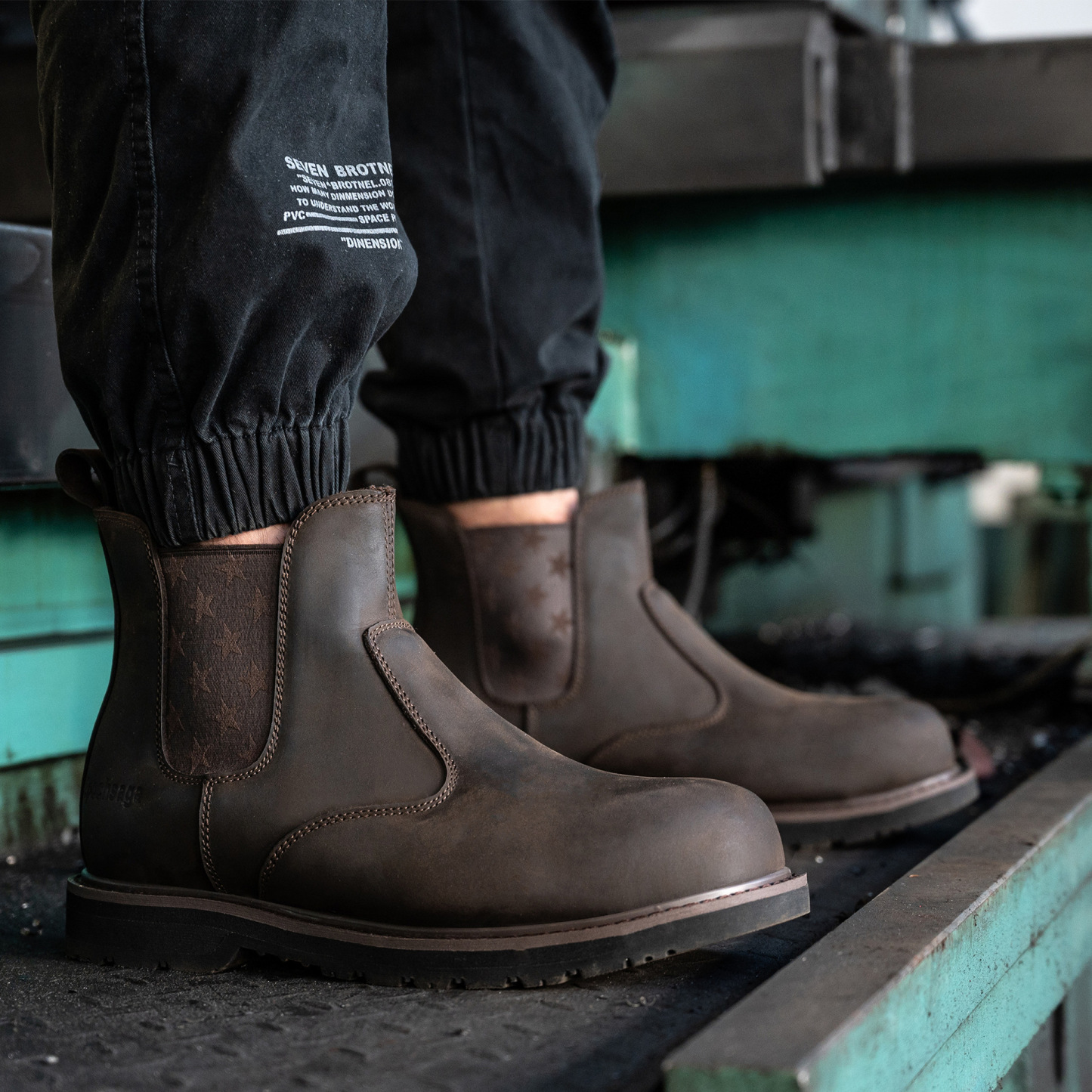 Ergonomic Breathable Work and Safety Boot with Steel Toe