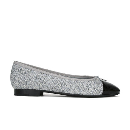 Comfortable Round Cap Toe Leather Ballet Flat