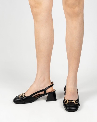 Classic Metal Buckle Slingback Low-Heel Chunky Heels Sandals