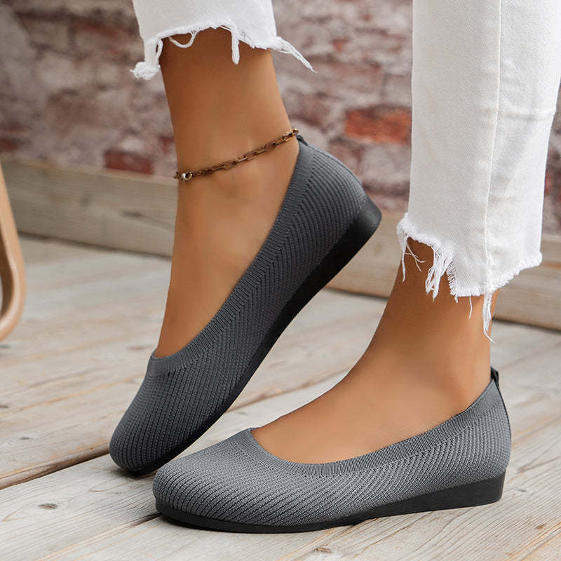 Slip-on orthopedic shoes