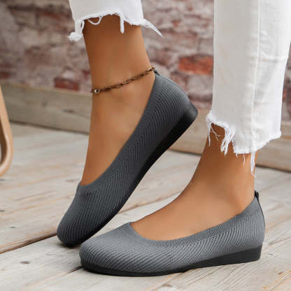 Slip-on orthopedic shoes
