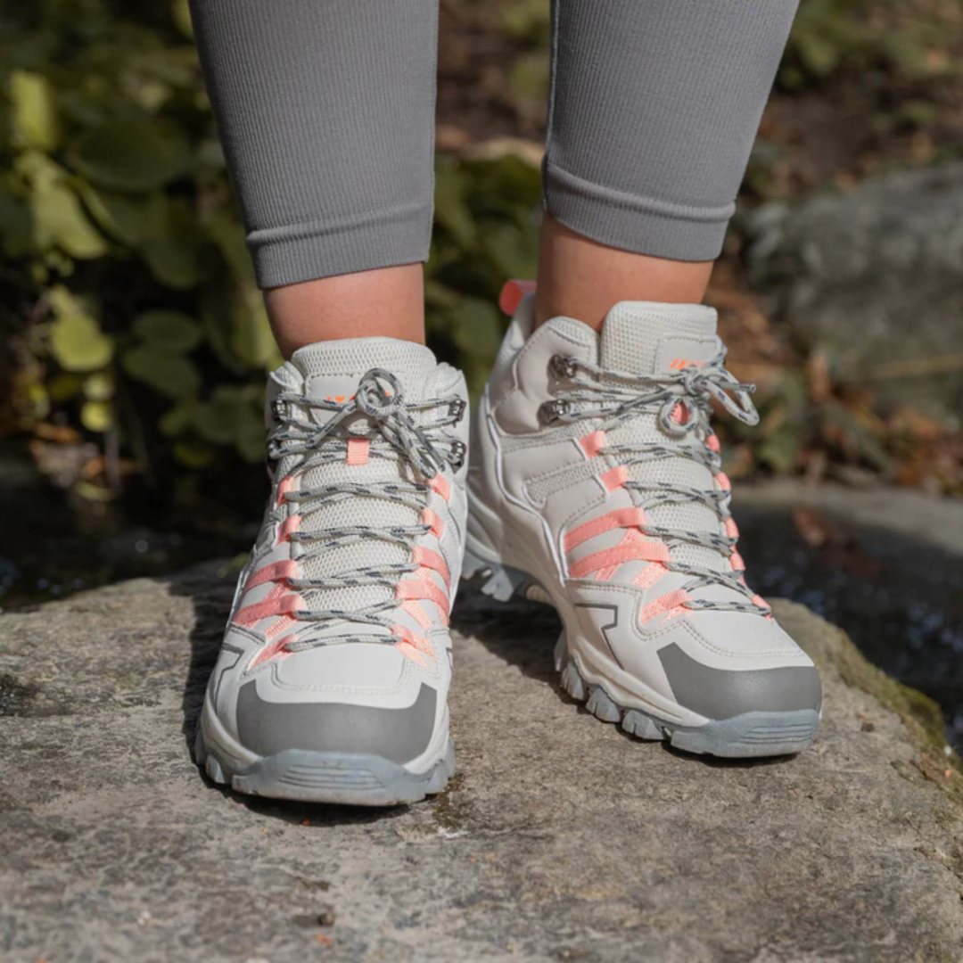 Lightweight Hiking Orthopedic Outdoor Boots with Cushioned Soles