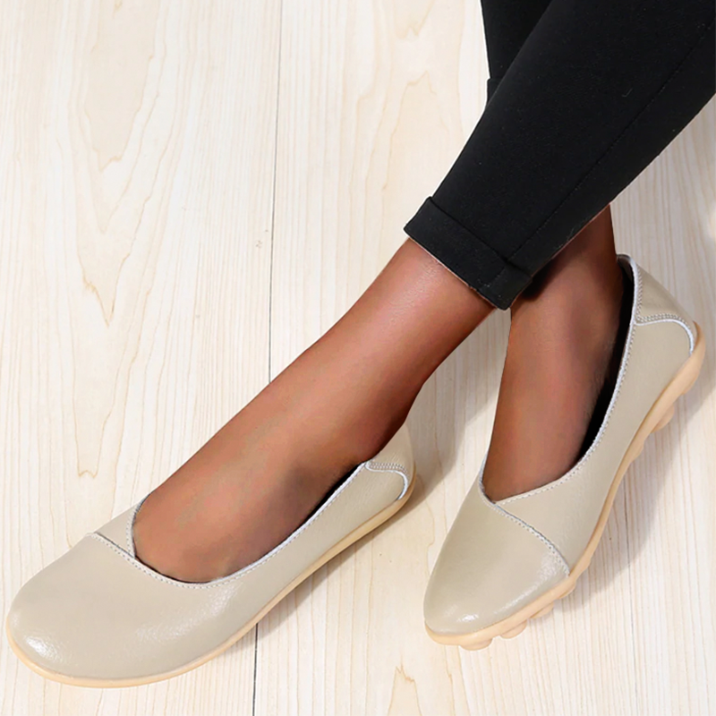 Comfort Meets Style: Pregnant Women Daily Flat Shoes