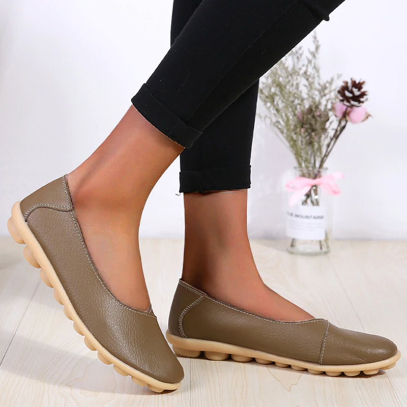 Comfort Meets Style: Pregnant Women Daily Flat Shoes