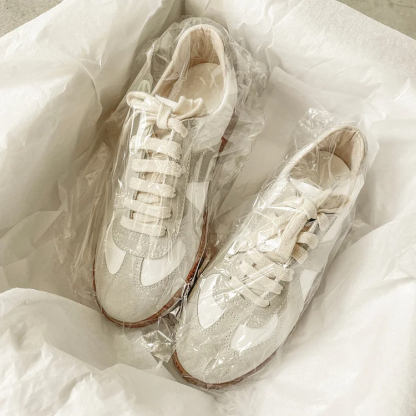 Women's White Leather Low Top Sneakers Shoes