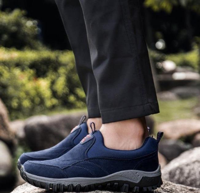 Men's Mud Paw Waterproof Slip-on Shoes