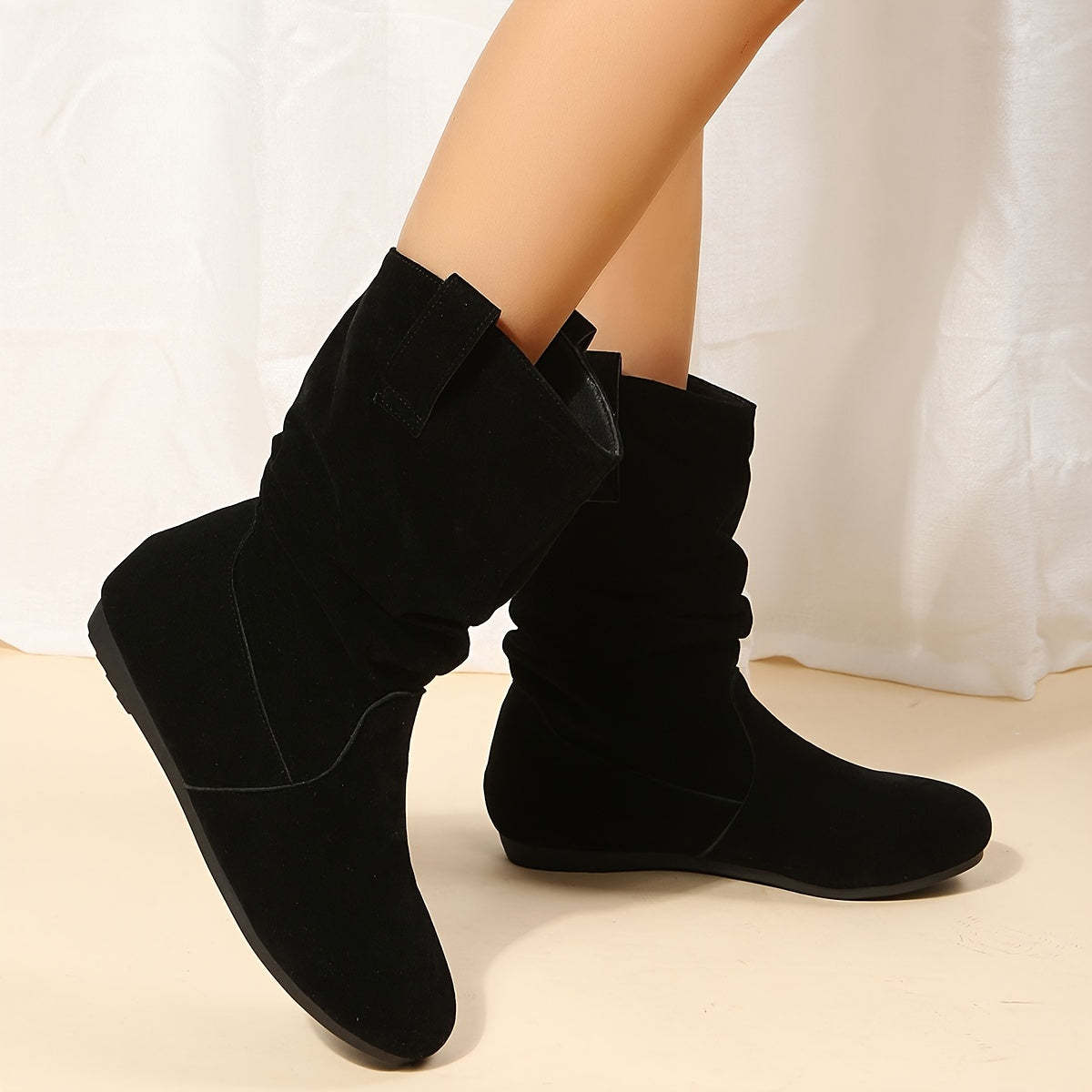 Softly lined warm ankle boots