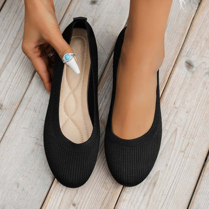 Slip-on orthopedic shoes