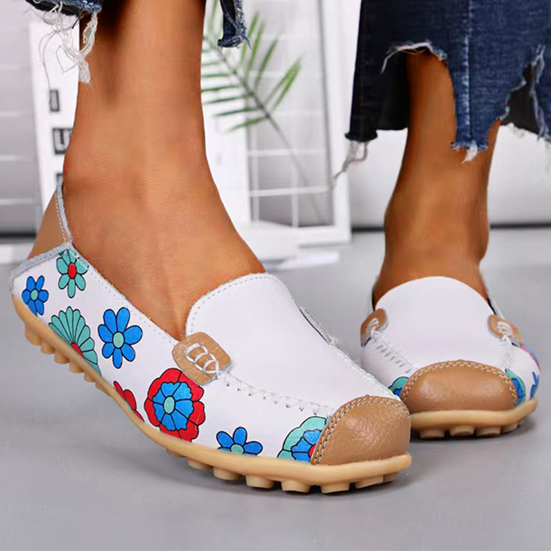 Elevate Your Comfort with Soft Surface Comfortable Casual Flat Shoes 2