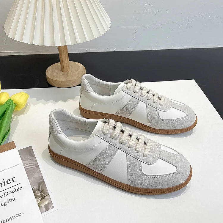 Women's White Leather Low Top Sneakers Shoes
