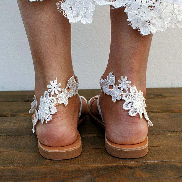 Women White Lace Boho Flat Sandals Beach Wedding Sandals Flower Pattern Slippers