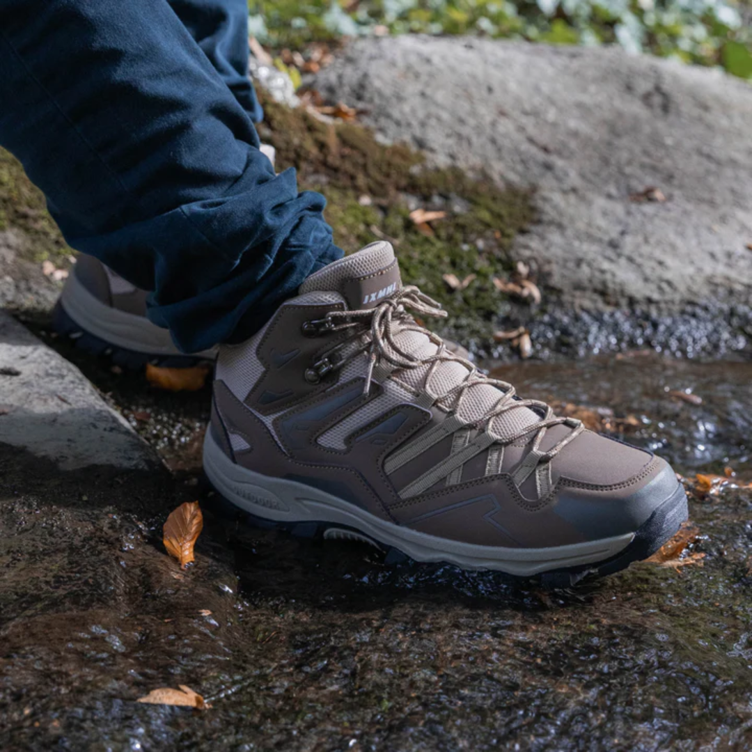Lightweight Hiking Orthopedic Outdoor Boots with Cushioned Soles