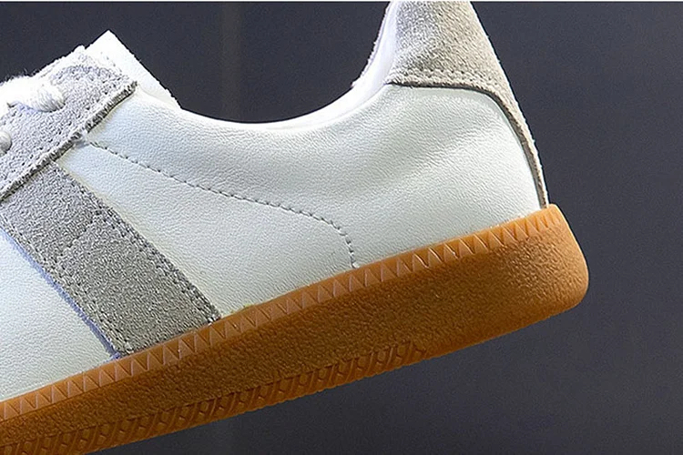 Women's White Leather Low Top Sneakers Shoes