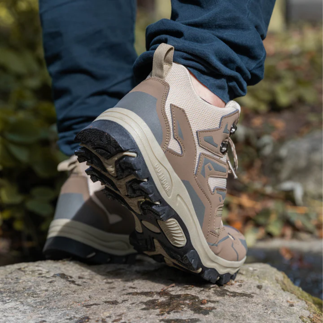 Lightweight Hiking Orthopedic Outdoor Boots with Cushioned Soles