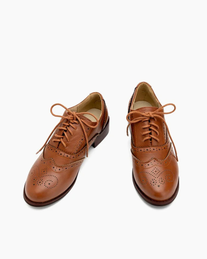 Classic Lace-Up Wingtip Leather Flat Oxfords