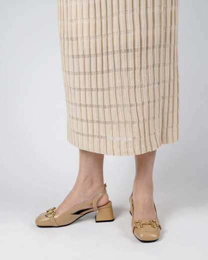 Classic Metal Buckle Slingback Low-Heel Chunky Heels Sandals