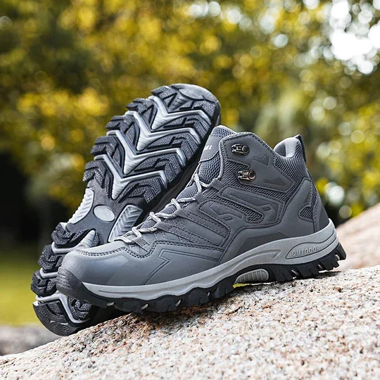 Lightweight Orthopaedic Outdoor & Hiking Boots With Cushioning Sole