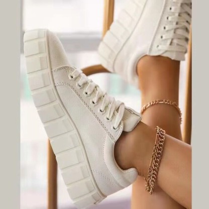 Camouflage Print Platform Lace-up Canvas Sneakers