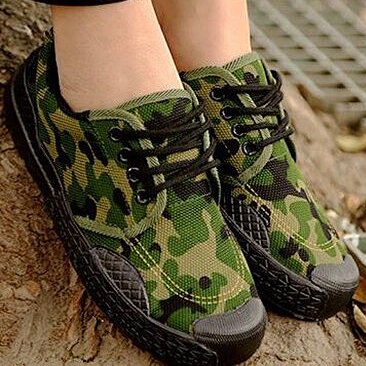Men Orthopedic Shoes Camouflage Canvas Sneakers