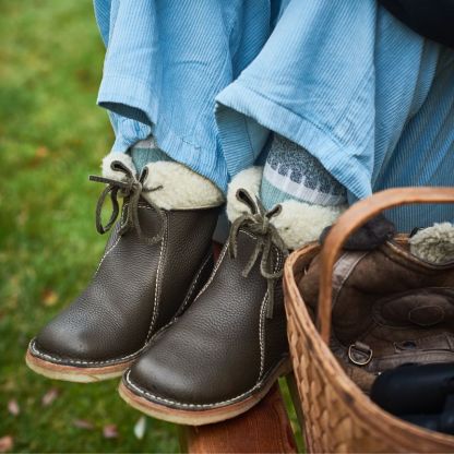 Bradford Orthopedic Women Snow Boots| Comfortable Waterproof Mid-Calf Ankle Winter Boots
