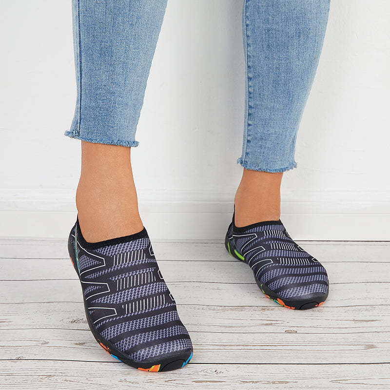 Unisex Water Shoes Quick Drying Water Socks Beach Shoes