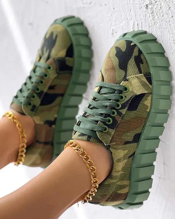 Camouflage Print Platform Lace-up Canvas Sneakers