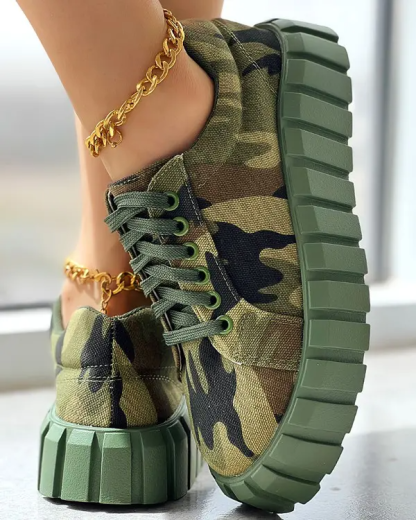 Camouflage Print Platform Lace-up Canvas Sneakers